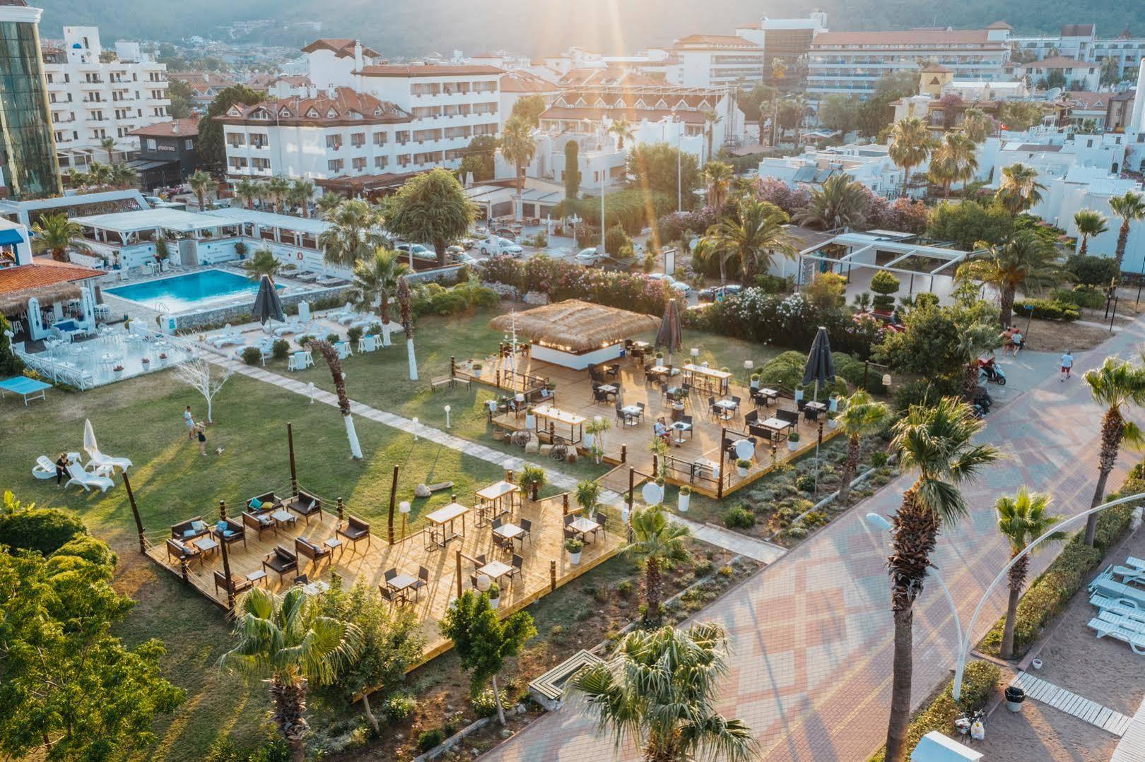 Casa & Blanca Hotel (Adults Only) Ичмелер Екстериор снимка