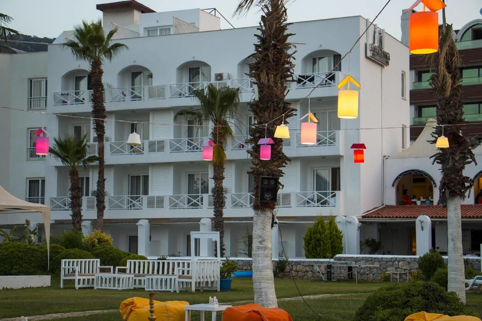 Casa & Blanca Hotel (Adults Only) Ичмелер Екстериор снимка